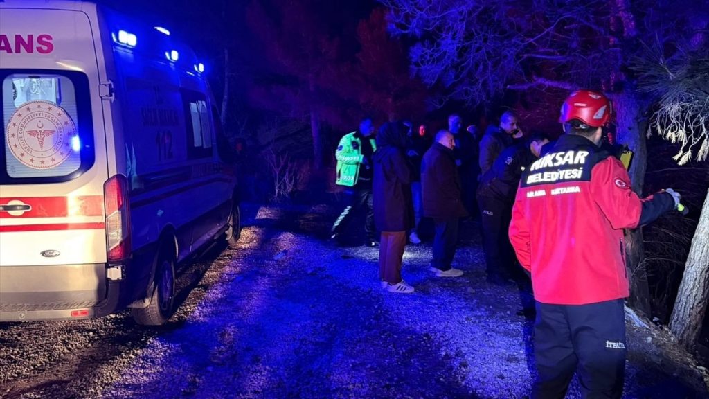 Tokat’ta elektrikli bisikletle uçuruma yuvarlanan sürücü yaşamını yitirdi