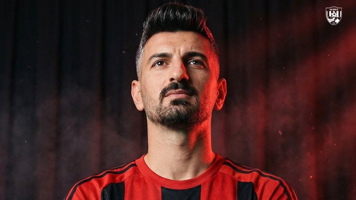 Vanspor, Batuhan İşçiler’i renklerine bağladı