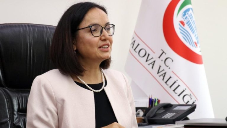 Yalova Valisi Hülya Kaya merkeze çekildi