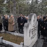 Yaşar Doğu, mezarı başında anıldı