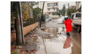 Yenişehir Belediyesi Yağışa Karşı Sahada: Merkez ve Kırsalda Eş Zamanlı Müdahale