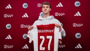 Zlatan Ibrahimovic’in 19 yaşındaki oğlu Maximilian, Ajax’a kiralandı