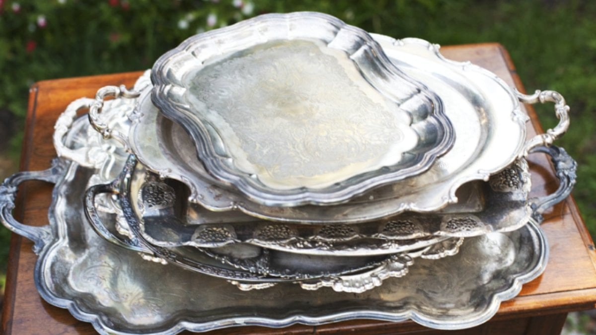 90’ların tepsisi şimdi antikacıların favorisi: Bakın ne kadar ediyor…