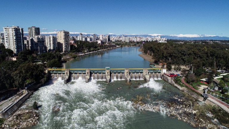 Adana’da barajlar doldu taştı