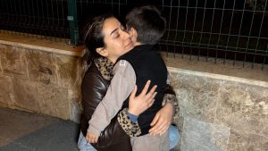 Adana’da boşandığı eşi göstermedi: Anne ve çocuğu 1,5 yıl sonra buluştu