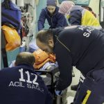 Aksaray’da sevgilisi ile tartışıp cama yumruk attı: Ağır yaralandı