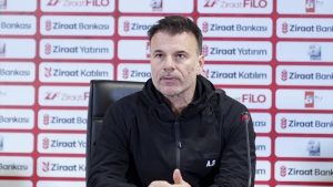 Aleksandar Stanojevic: Oyundan ve sonuçtan mutlu değiliz