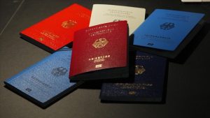 Almanya’da gurbetçiler Türk pasaportuna ilgi göstermedi