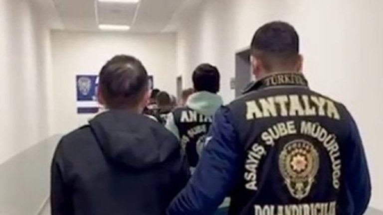 Antalya’da işe alma vaadiyle 250 bin liralık dolandırıcılık yapan 7 şahıs yakalandı