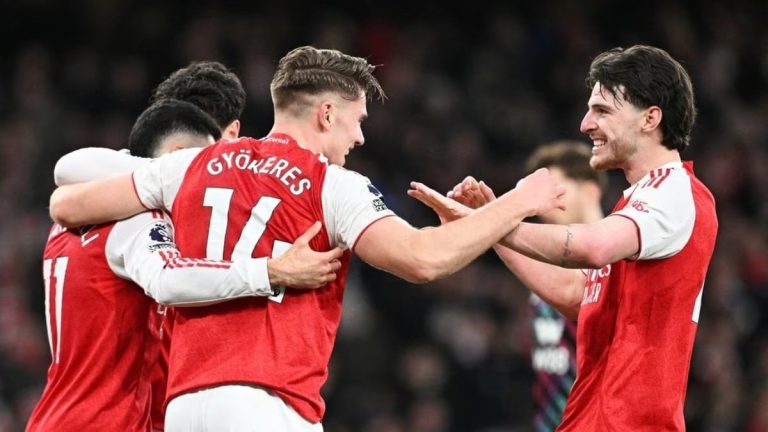 Arsenal evinde Sunderland’i yendi