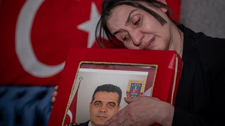 Asrın felaketinde yardıma koşanların unutulmayan fedakarlıkları