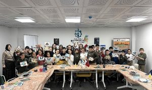 Atık malzemeleri sanata dönüştürdüler