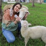 Aydın’da hem hastanede hem çiftlikte şifa dağıtıyor