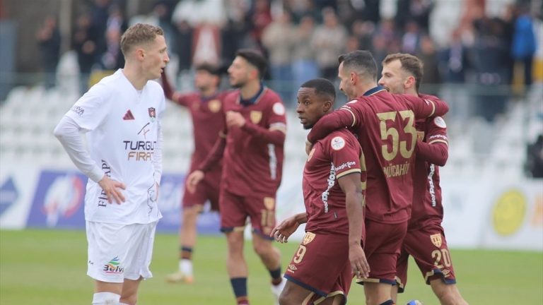 Bandırmaspor, Vanspor FK karşısında iki golle güldü