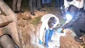 Bartın’da mezarlıktan çıkan esrarengiz paket incelemeye alındı