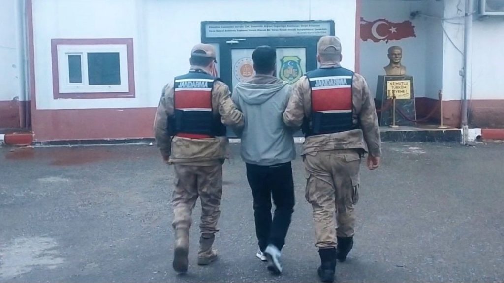 Batman’da 20 ayrı doyadan aranan şahıs 2 yıl sonra yakalandı