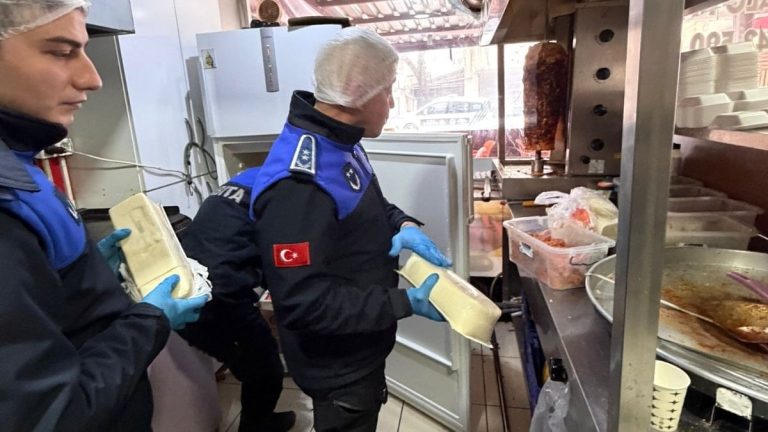 Bilecik’te fastfood dükkanına hijyen cezası