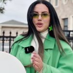 Bir dil öğretmeni ‘Kabe’de Hacılar’ ilahisini İngilizceye çevirdi