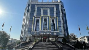 Buca Belediyesi’nde 28 şüpheliye gözaltı