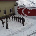 Bulgaristan’dan Hakkari’ye: Jandarmaya 30 çift çetik