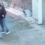 Bursa’da cep telefonu hırsızlığı kamerada