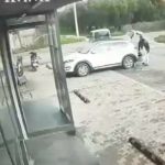 Bursa’da hırsızlık yapan şahısları, güvenlik kamerası ele verdi