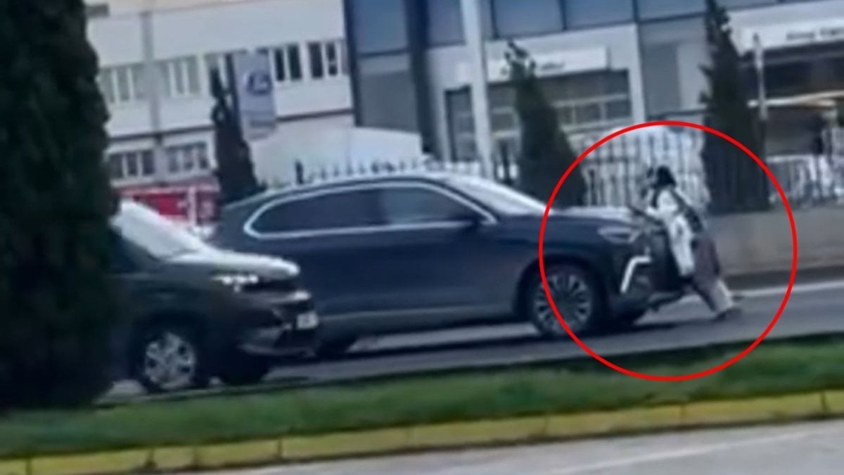 Bursa’da yola çıktı, araçların önünü kesti