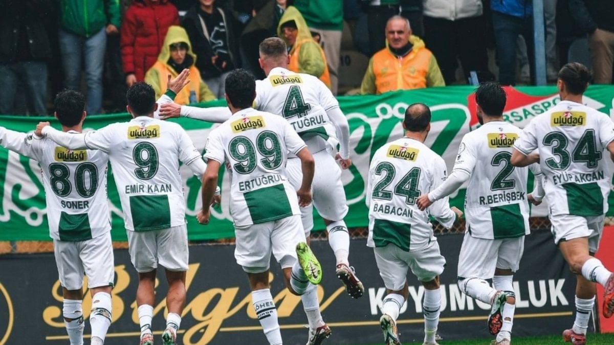 Bursaspor, 2. Lig’de yeniden zirveye çıktı