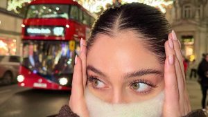 Cemre Baysel, Cem Bölükbaşı’nın yanına uçtu! Aşkını yalnız bırakmadı