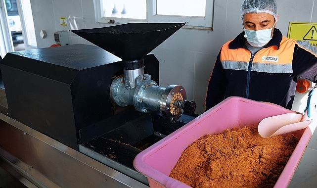 Didim Belediyesi Can Dostlar İçin Mama Üretiminde Kapasiteyi Artırdı