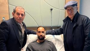 Dursun Özbek, İsa Doğan’ı hastanede ziyaret etti