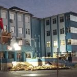 Düzce’de fırtınanın çatısını uçurduğu okulda eğitime ara verildi