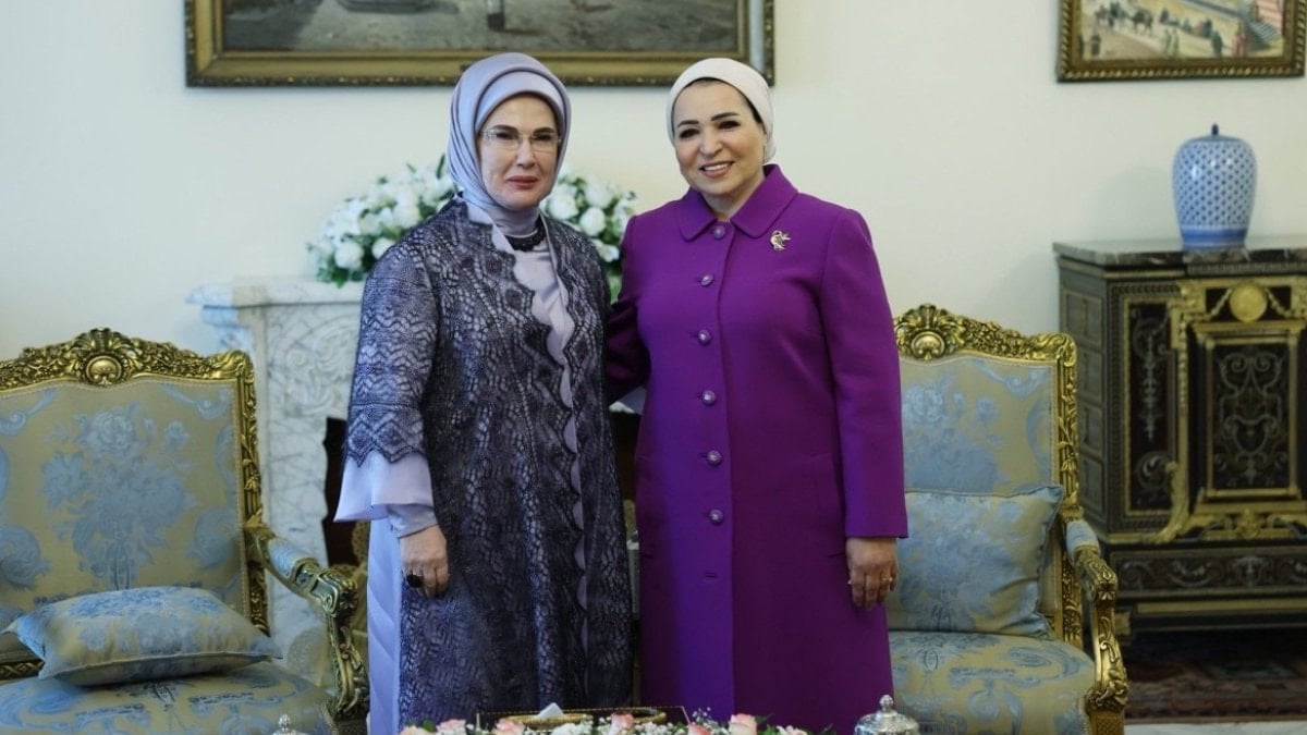 Emine Erdoğan, Mısır Cumhurbaşkanı Sisi’nin eşi Amer ile bir araya geldi