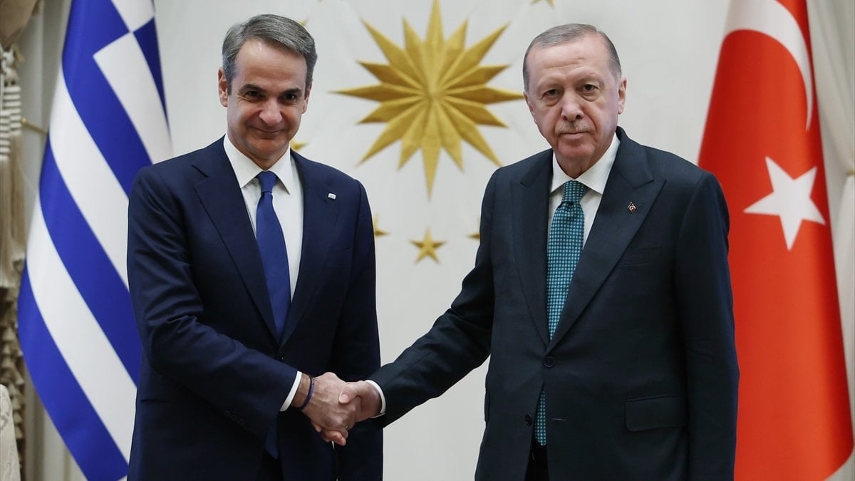 Erdoğan – Miçotakis görüşmesi Yunan basınında