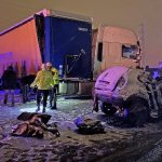 Erzurum’da tır ile çarpışan otomobildeki 4 kişi can verdi