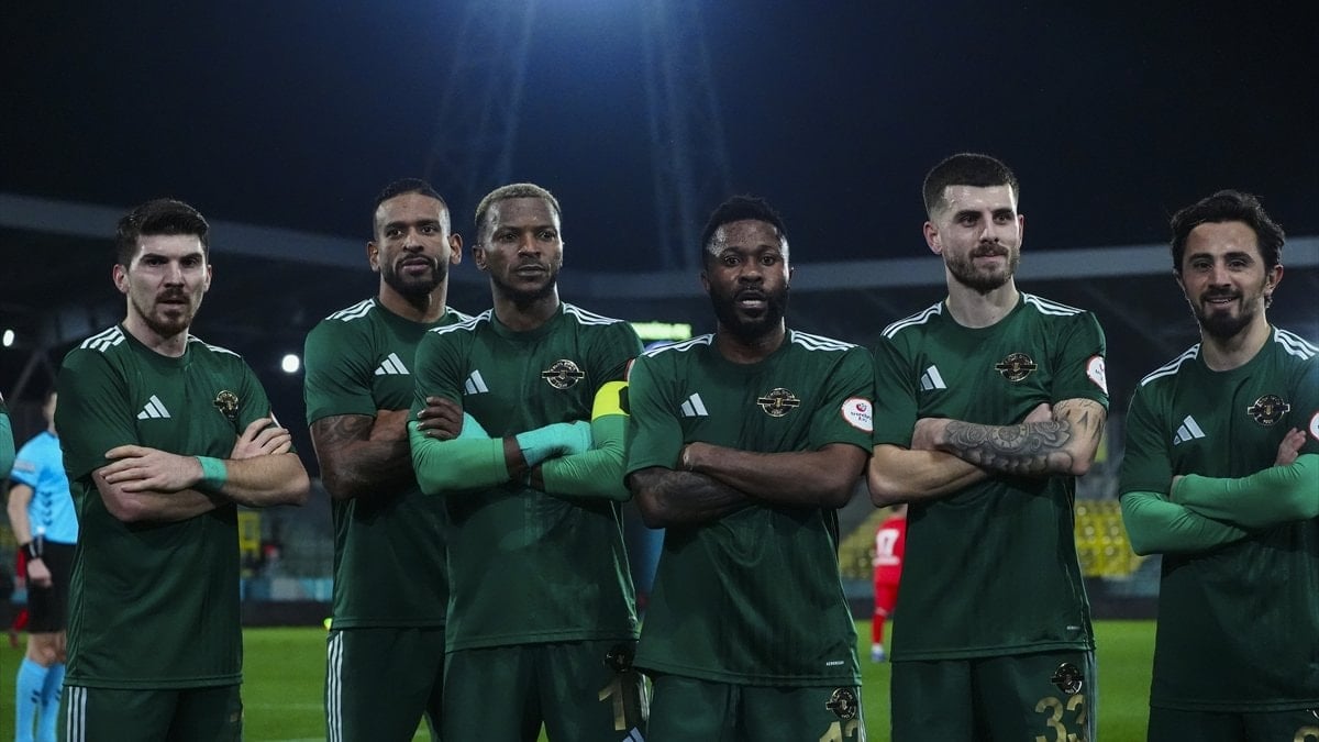 Esenler Erokspor, Manisa FK’ya 3 attı