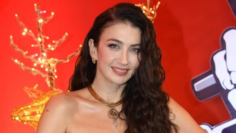 Eşref Rüya setinde kaza! Ceren Benderlioğlu’nun eli yandı