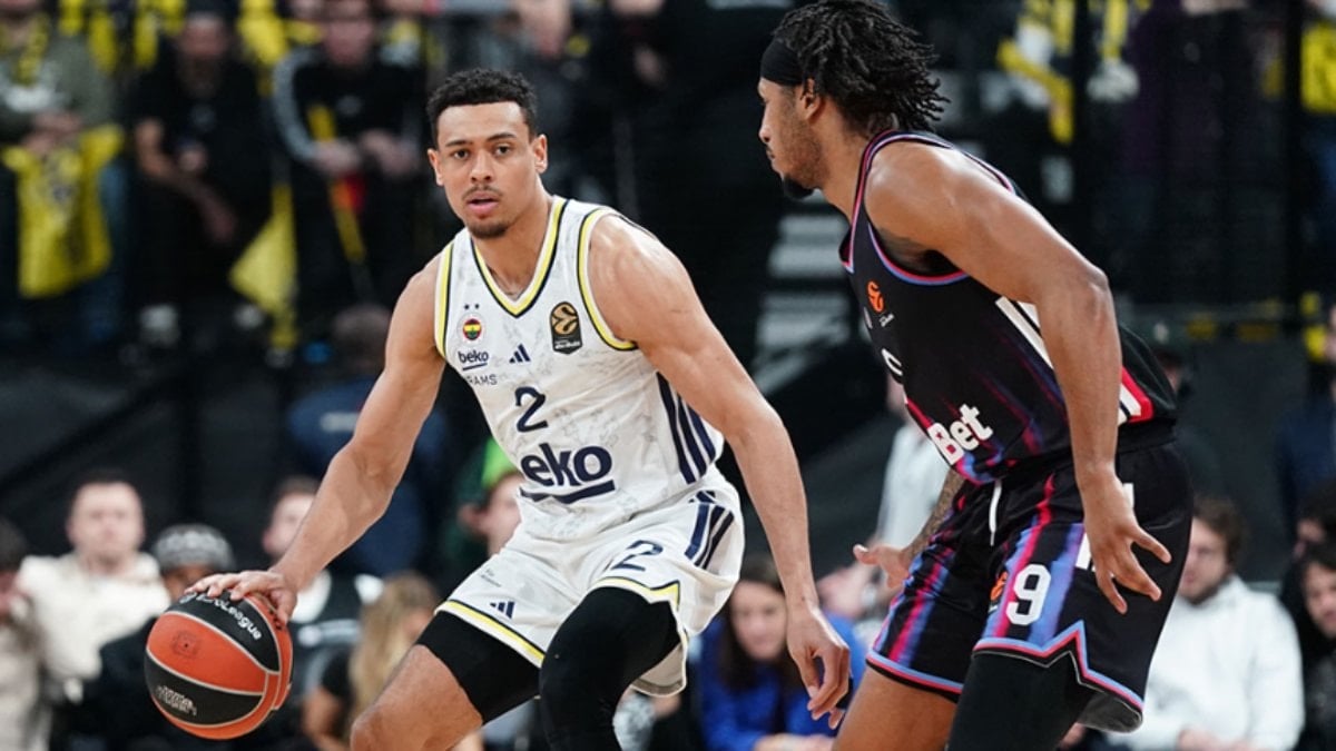 Fenerbahçe deplasmanda Paris’i devirdi