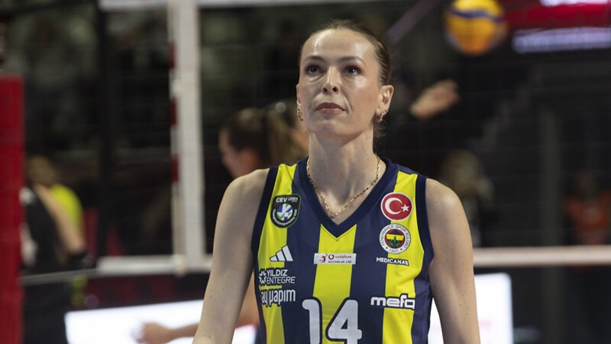Fenerbahçe, Eda Erdem’in sözleşmesini uzatıyor