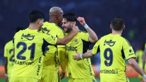 Fenerbahçe parayla değil hırsla mücadele edecek!