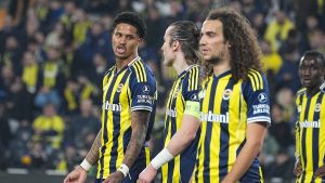 Fenerbahçe’de Çağlar Söyüncü ve Jayden Oosterwolde sakatlandı