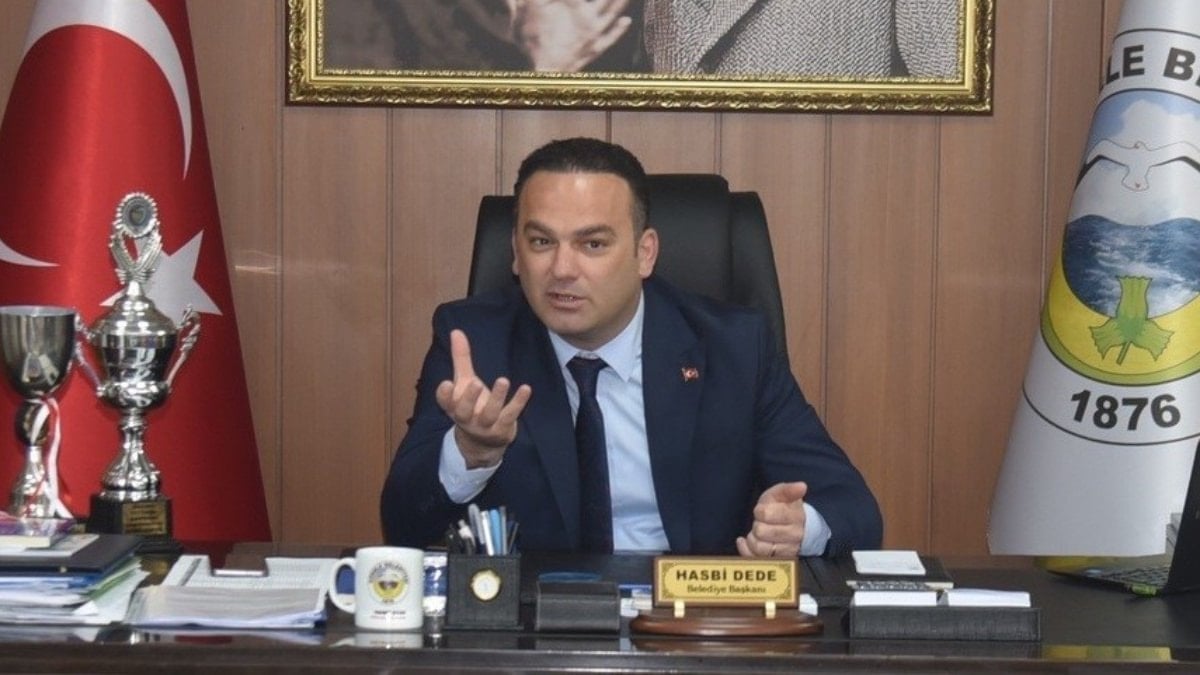 Görele Belediyesi’nde seçim öncesi CHP’den iki isim istifa etti