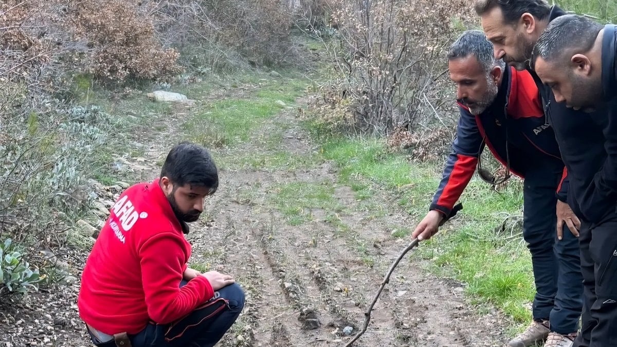 Hatay’da apart otelin penceresinden çıkan Uğur’dan haber yok