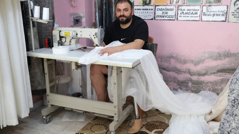 Hatay’da depremde 55 saat enkaz altında kaldı, yaşama tutundu