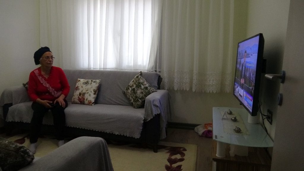 Hatay’da depremzede kadından Cumhurbaşkanı Erdoğan’a teşekkür