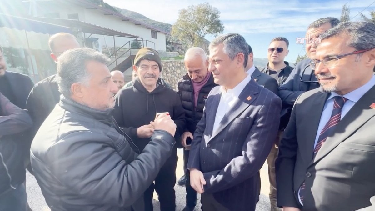 Hatay’da TOKİ’ye yerleşen CHP’li depremzedenin Özgür Özel’e kapı şikayeti