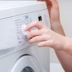 Havluları zımparaya çeviren o büyük hata! Meğer yıllardır yanlış derecede yıkıyormuşuz…