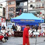 İlahi ezgiler Cumhuriyet Bulvarı’nda yankılandı