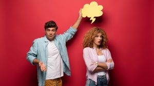 İlişkilerde yaygın hata: Sorunu yaratıp tepkiyi sorun göstermek