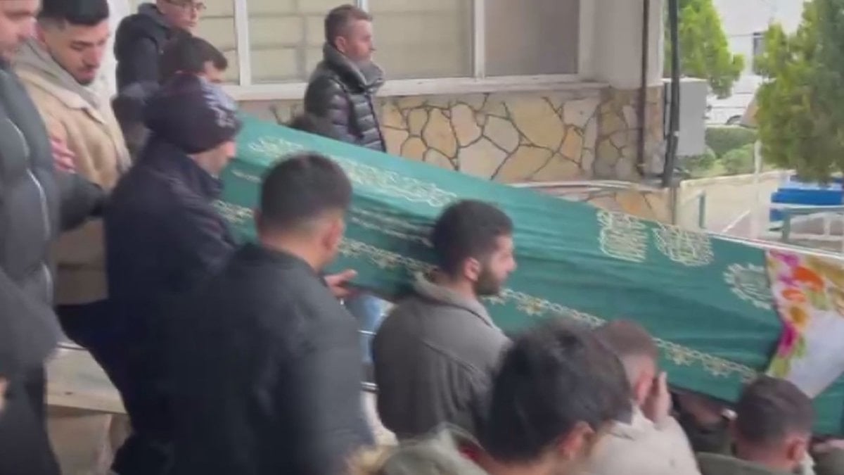 İstanbul’da eşi tarafından öldürülen Gülten Ürkmez toprağa verildi